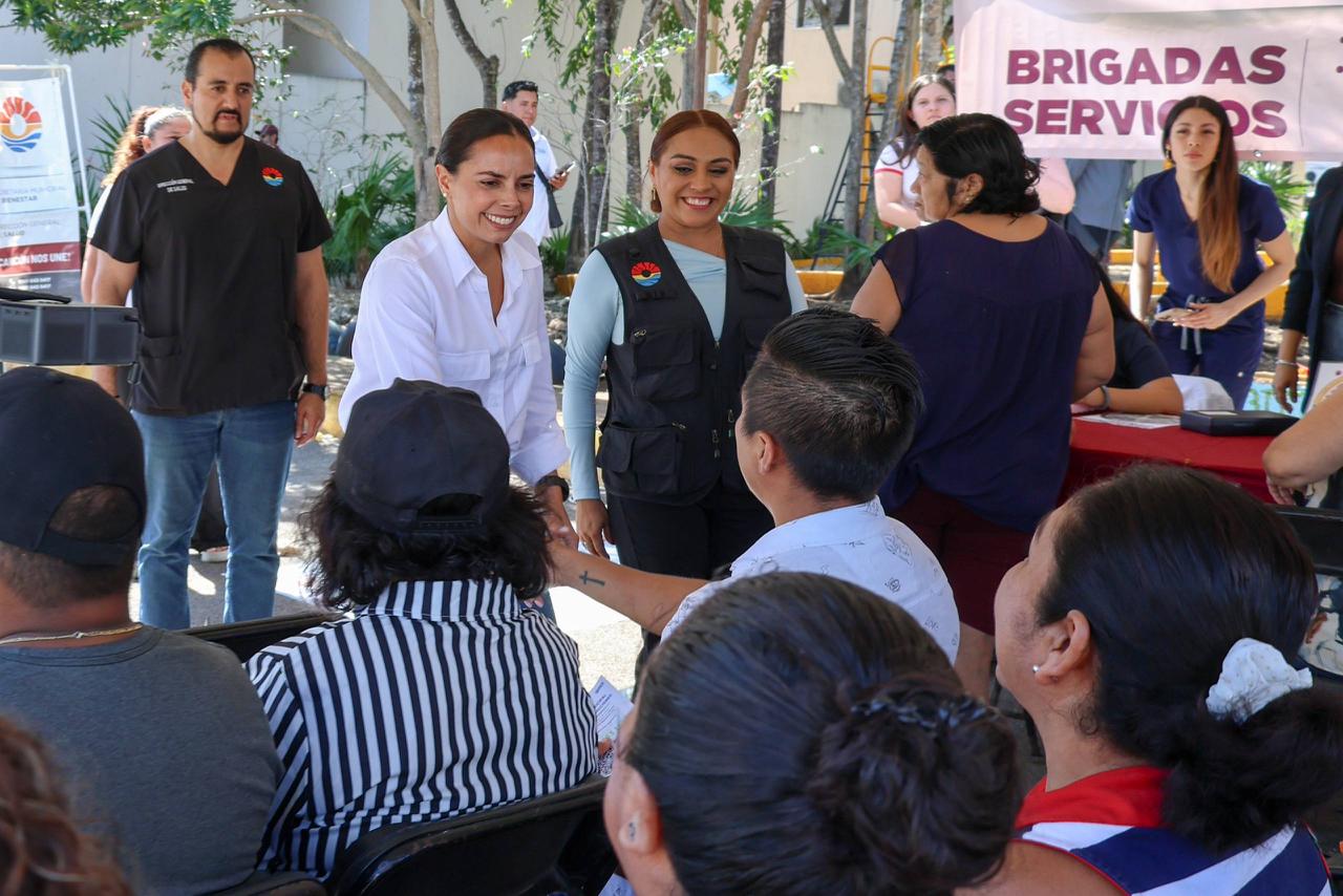 uploads/6/32/01 (2945).Jpeg